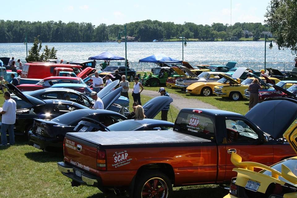 Rumble at the Niagara Car and Bike Show